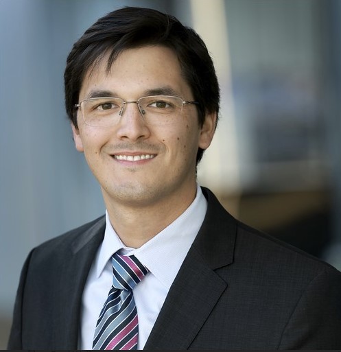 Headshot of Ricardo Portilla
