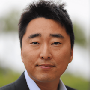 Headshot of Steven Yu