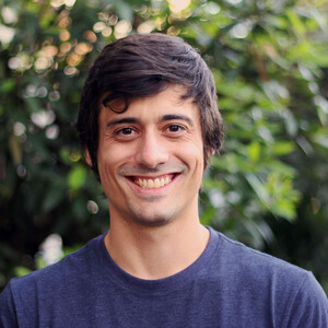 Headshot of Rodrigo Beceiro